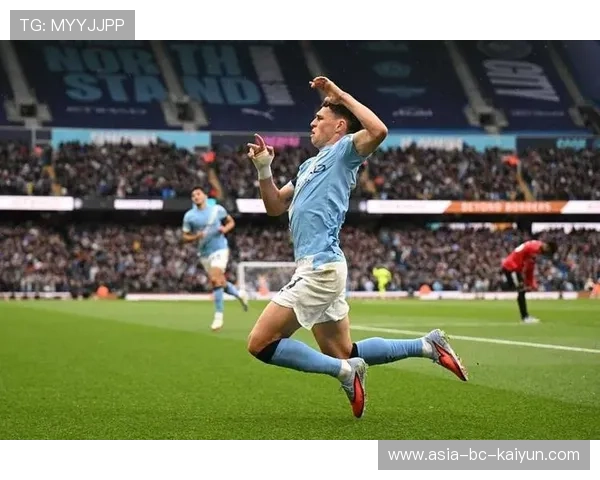 曼城的赖因德斯与福登形成强强组合,战术效果逐渐显现,曼城 赖斯