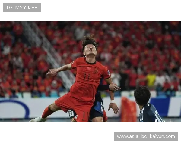 大连英博林良铭助攻锋线创造机会